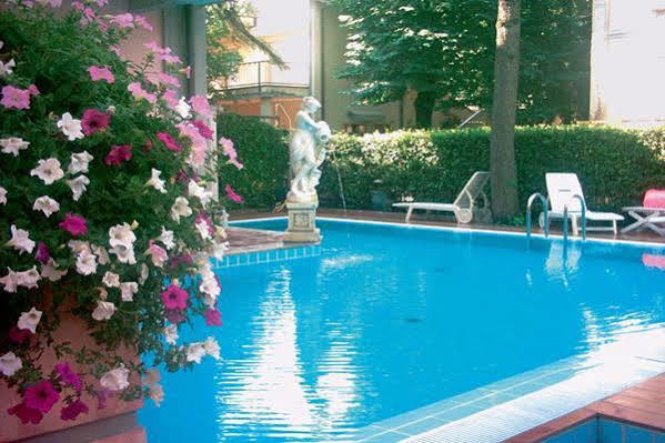 Residenza Villa Lidia Riccione Exteriér fotografie